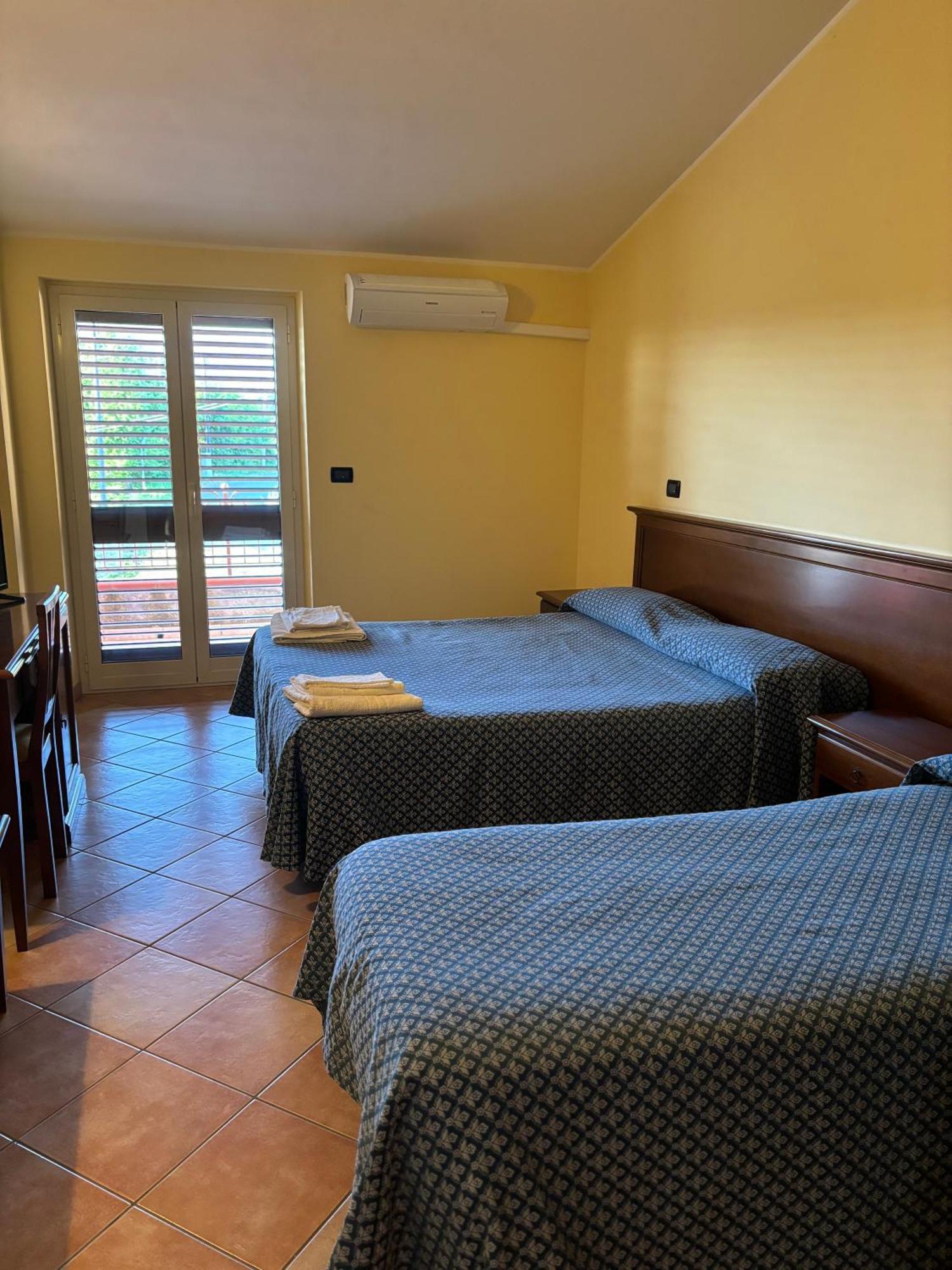 La Nuova Locanda Orsomarso Екстер'єр фото